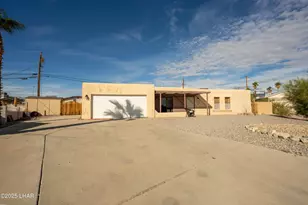 2173 Cosnina Dr, Lake Havasu City, AZ 86403 - Photo 1