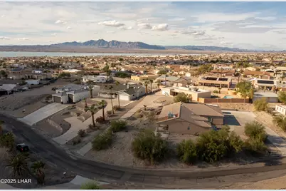 2173 Cosnina Dr, Lake Havasu City, AZ 86403 - Photo 39