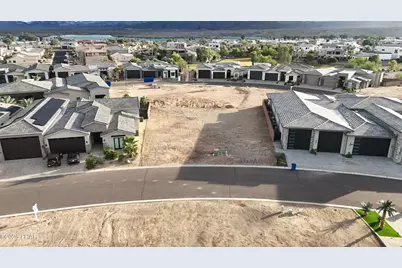 887 Bella Vista Dr, Lake Havasu City, AZ 86403 - Photo 3