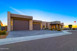 8024 Corte De Las Colinas, Lake Havasu City, AZ 86406 - Photo 17