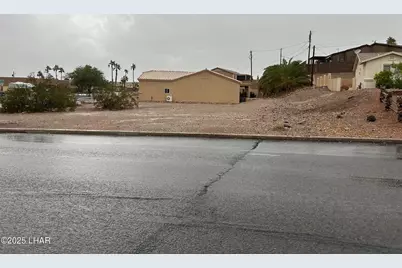 890 Thunderbolt Ave, Lake Havasu City, AZ 86406 - Photo 1