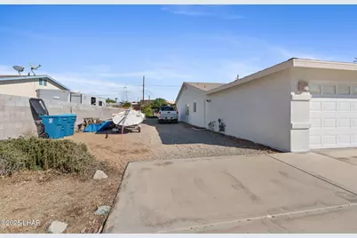 1446 McCulloch Blvd S, Lake Havasu City, AZ 86406 - Photo 5