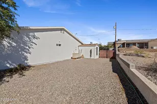 1446 McCulloch Blvd S, Lake Havasu City, AZ 86406 - Photo 5