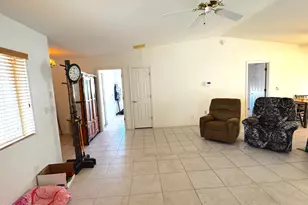 1446 McCulloch Blvd S, Lake Havasu City, AZ 86406 - Photo 13