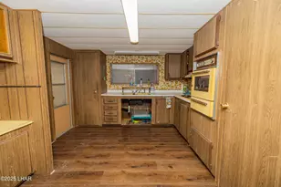 10537 Picnic Dr, Parker, AZ 85344 - Photo 9