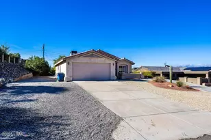 2219 Runabout Dr, Lake Havasu City, AZ 86403 - Photo 3