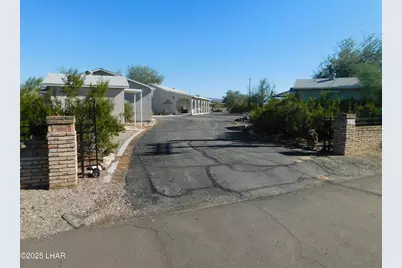 675 N Tesota Ln, Quartzsite, AZ 85346 - Photo 57