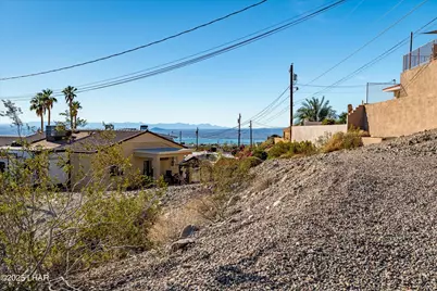 2967 Winterhaven Dr, Lake Havasu City, AZ 86404 - Photo 29