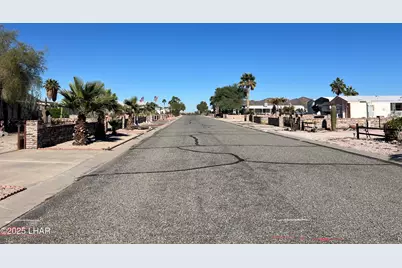 49688 Ruby Ave, Quartzsite, AZ 85346 - Photo 33