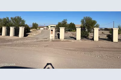 7896 N Rice Dr, Lake Havasu City, AZ 86404 - Photo 9