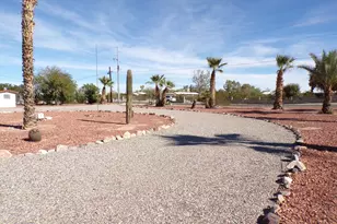 25620 Pendelton Way, Bouse, AZ 85325 - Photo 15