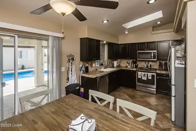 2260 Interlake Dr, Lake Havasu City, AZ 86404 - Photo 9