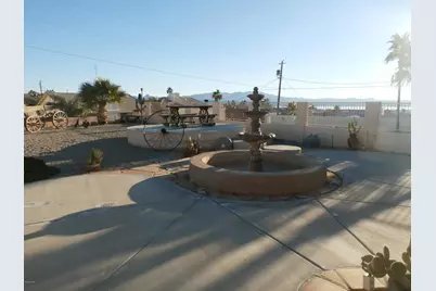 2020 Burgundy Dr, Lake Havasu City, AZ 86404 - Photo 17