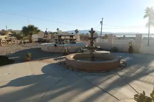 2020 Burgundy Dr, Lake Havasu City, AZ 86404 - Photo 17