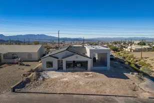 881 Pueblo Dr, Lake Havasu City, AZ 86406 - Photo 1