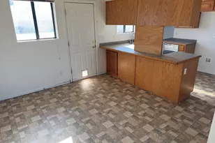 6614 W Brook Dr, Golden Valley, AZ 86413 - Photo 9