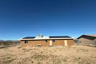 6614 W Brook Dr, Golden Valley, AZ 86413 - Photo 19