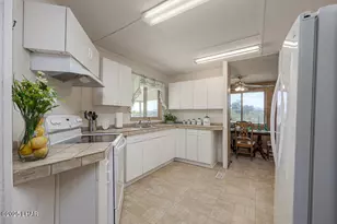 12858 S Apache Parkway, Golden Shores, AZ 86436 - Photo 21