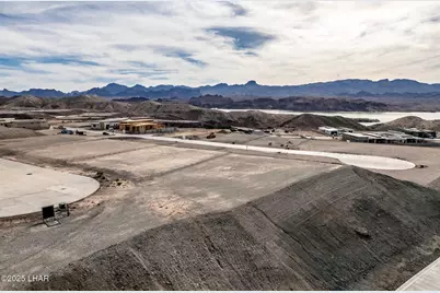 2400 River Rock Ct, Lake Havasu City, AZ 86406 - Photo 11