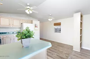 400 N Moon Mountain Ave, Quartzsite, AZ 85346 - Photo 15