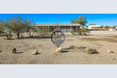 400 N Moon Mountain Ave, Quartzsite, AZ 85346 - Photo 3