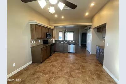 3551 Winston Dr, Lake Havasu City, AZ 86406 - Photo 3
