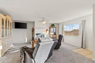 2012 Kingston Dr, Bullhead City, AZ 86442 - Photo 9