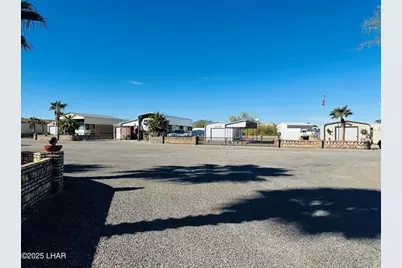200 N Moon Mountain Ave #36, Quartzsite, AZ 85346 - Photo 25