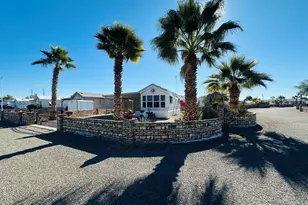 200 N Moon Mountain Ave, Quartzsite, AZ 85346 - Photo 1