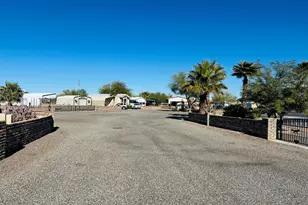 200 N Moon Mountain Ave, Quartzsite, AZ 85346 - Photo 27