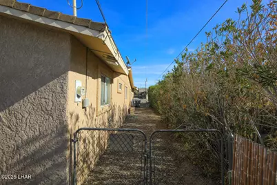 1061 Melrose Dr, Lake Havasu City, AZ 86406 - Photo 25