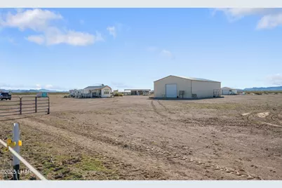 39191 Avenue 42 E, Salome, AZ 85348 - Photo 17