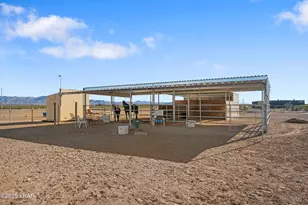 39191 Avenue 42 E, Salome, AZ 85348 - Photo 11