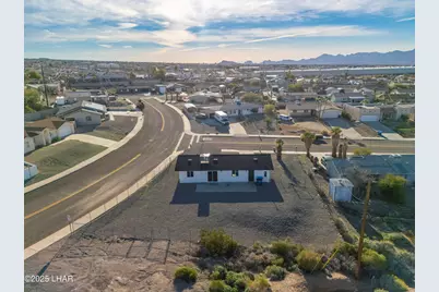 2205 Charing Cross Dr, Lake Havasu City, AZ 86404 - Photo 39