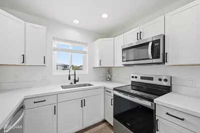 2205 Charing Cross Dr, Lake Havasu City, AZ 86404 - Photo 11