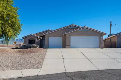 2460 Hummingbird Ln #101, Lake Havasu City, AZ 86403 - Photo 1