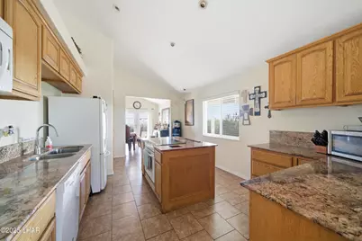 3432 Indian Peak Dr, Lake Havasu City, AZ 86406 - Photo 13
