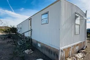 46052 E Perry Ln, Salome, AZ 85348 - Photo 5