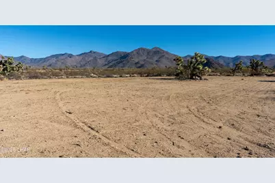 Lot 141 E Navajo Dr, Yucca, AZ 86438 - Photo 23