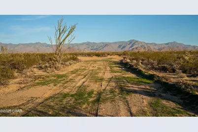 Lot 29 S Carmen Rd, Yucca, AZ 86438 - Photo 17