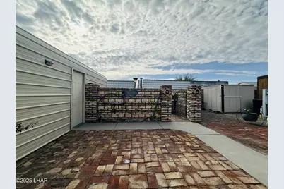 200 N Moon Mountain Ave #38, Quartzsite, AZ 85346 - Photo 33