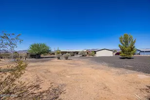 4206 N Cordes Rd, Golden Valley, AZ 86413 - Photo 43