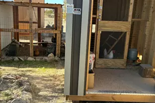 28531 Ron Dee Ct, Bouse, AZ 85325 - Photo 11