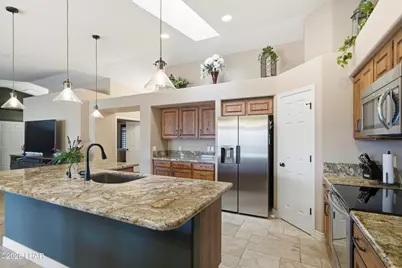 2174 Pima Dr N, Lake Havasu City, AZ 86403 - Photo 25