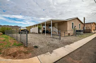 2773 Hillcrest Dr, Parker, AZ 85344 - Photo 7