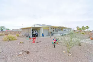 601 W Granada Dr, Quartzsite, AZ 85346 - Photo 5