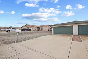 3240 Osborn Dr, Lake Havasu City, AZ 86406 - Photo 3