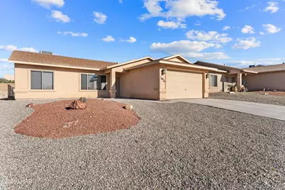 1974 E Folzman Dr, Lake Havasu City, AZ 86404 - Photo 5
