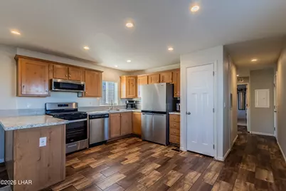 3125 Lake Dr, Lake Havasu City, AZ 86404 - Photo 3