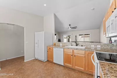 2857 Palo Verde Blvd N, Lake Havasu City, AZ 86404 - Photo 5